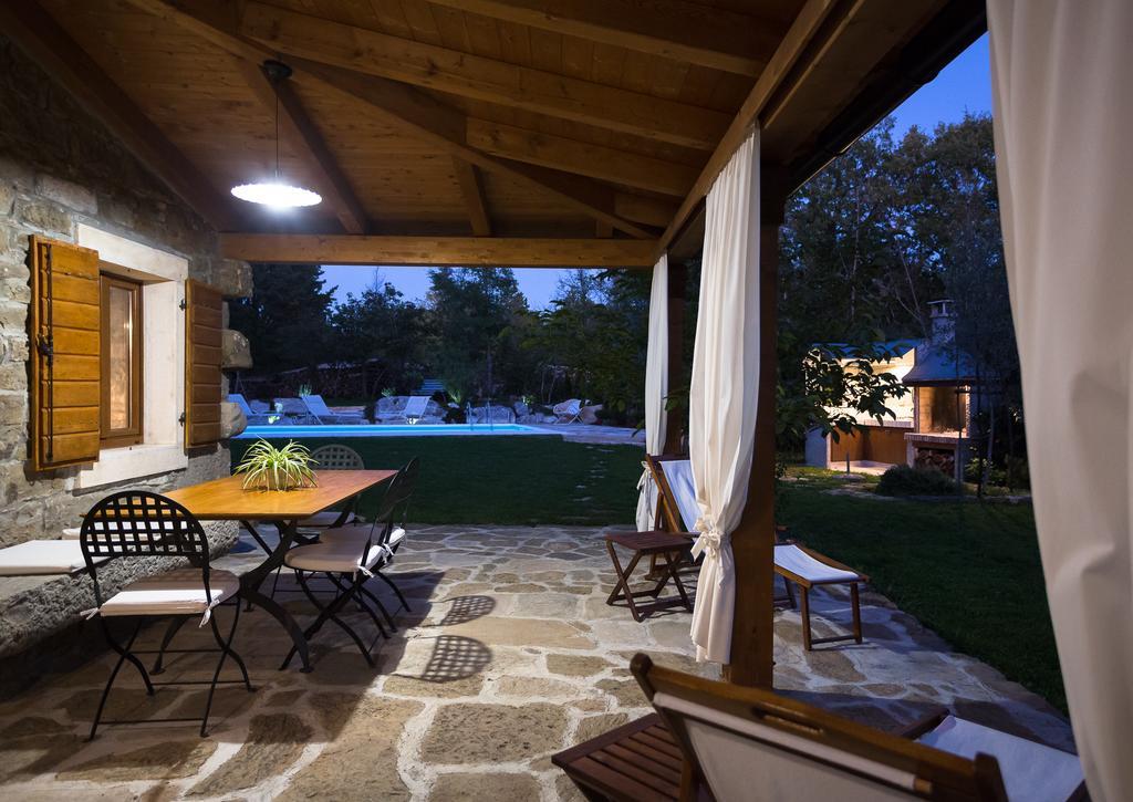 Holiday Home Casa Dei Farfui Momjan Экстерьер фото